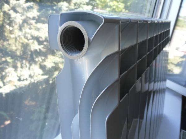 Технические характеристики биметаллических радиаторов отопления с фото