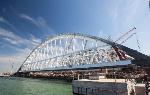 Эксперты объяснили, как строительство Керченского моста отразится на курорт ... - фото