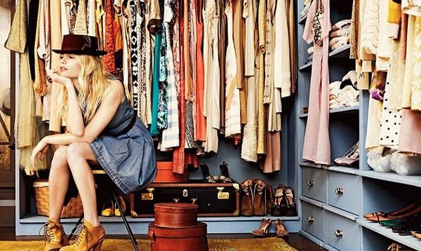 Как легко и быстро навести порядок в шкафу с одеждой? - фото