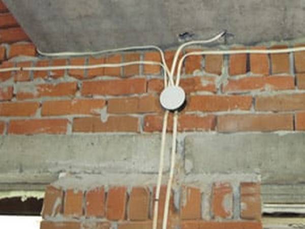 Разводка электропроводки в квартире — схемы, стоимость с фото